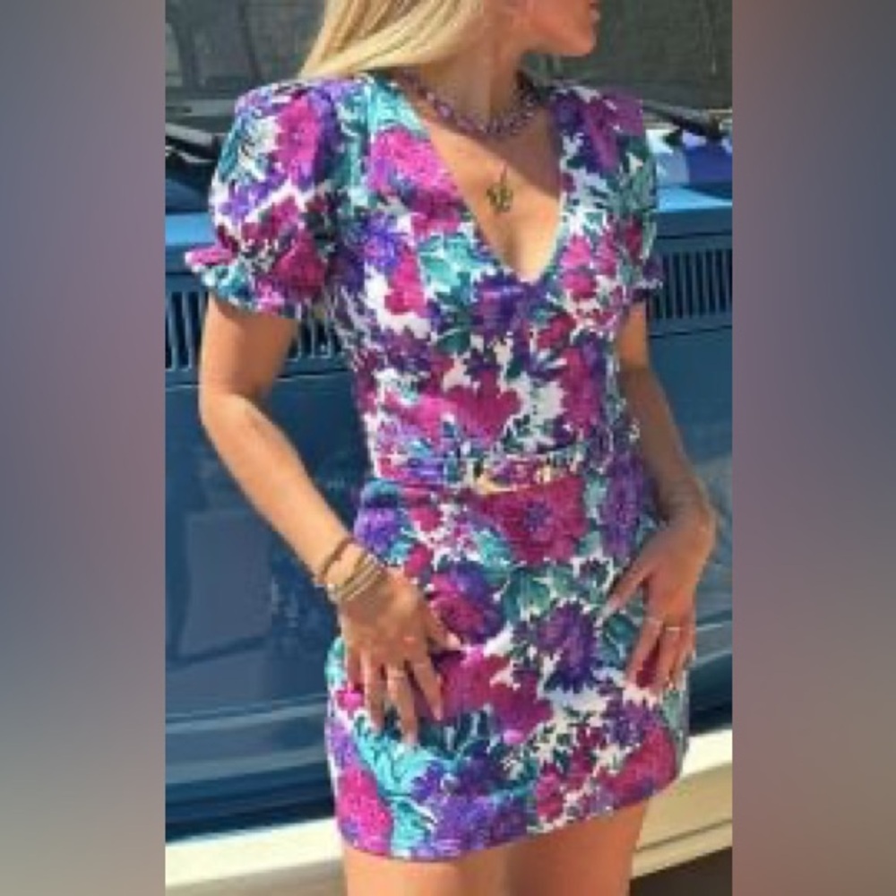 NWT Show Me Your Mumu Zia Mini Denim Dress in Magenta Blooms - Medium